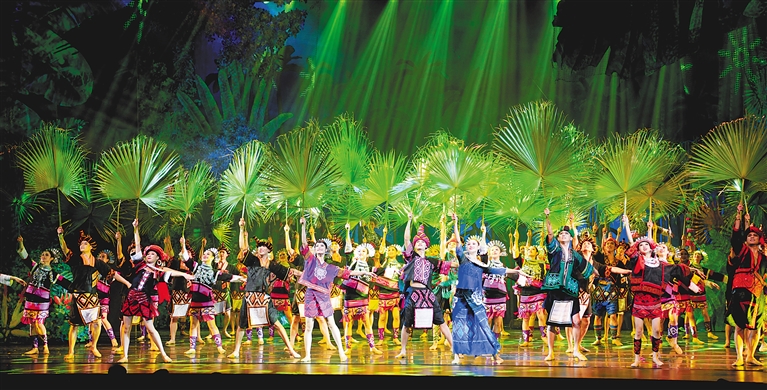 舞蹈诗《黎族家园》成功在沪演出，让上海民众领略海南文化魅力