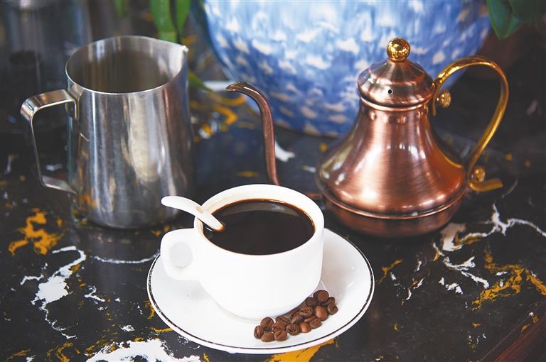 咖啡豆里浸润着琼岛独特的文化印记