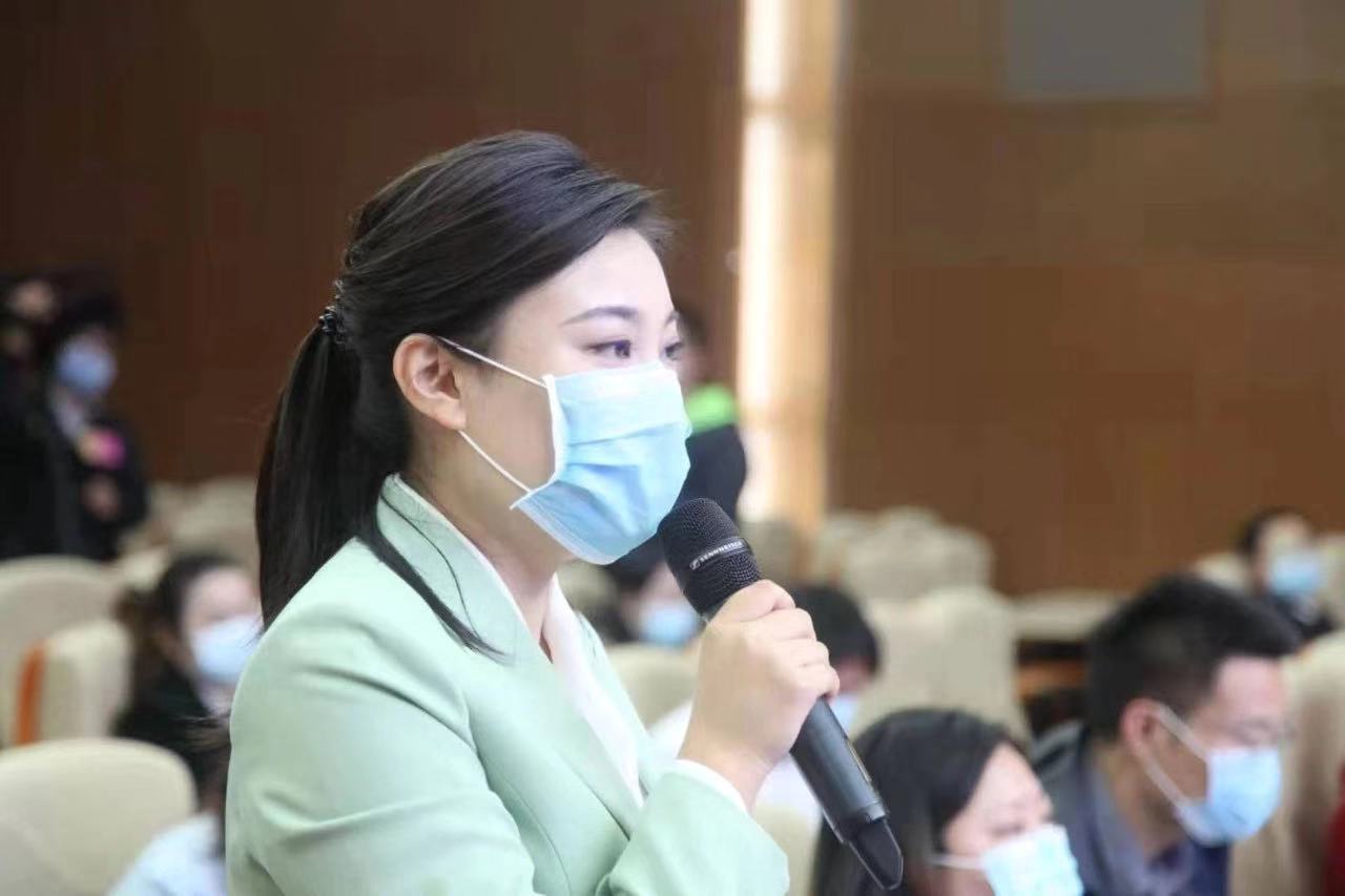 海南广播电视总台海南新闻联播记者