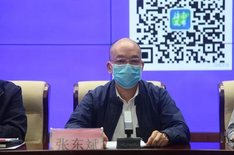 张东斌
