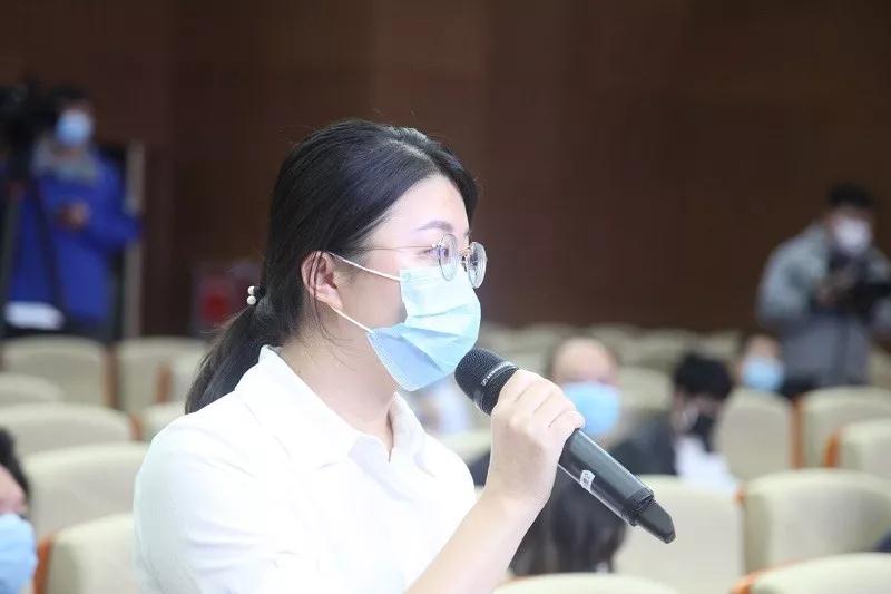 中央广播电视总台记者