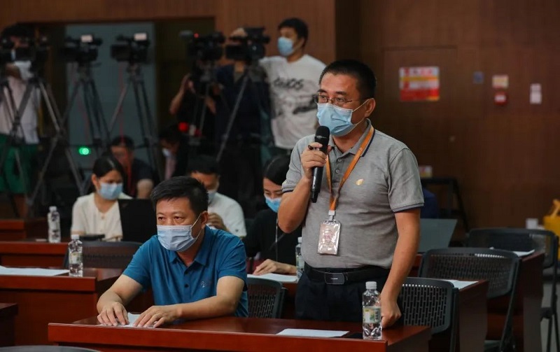 海南广播电视总台海南新闻联播记者