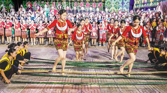 我省各市县庆祝2023年海南黎族苗族传统节日“三月三”