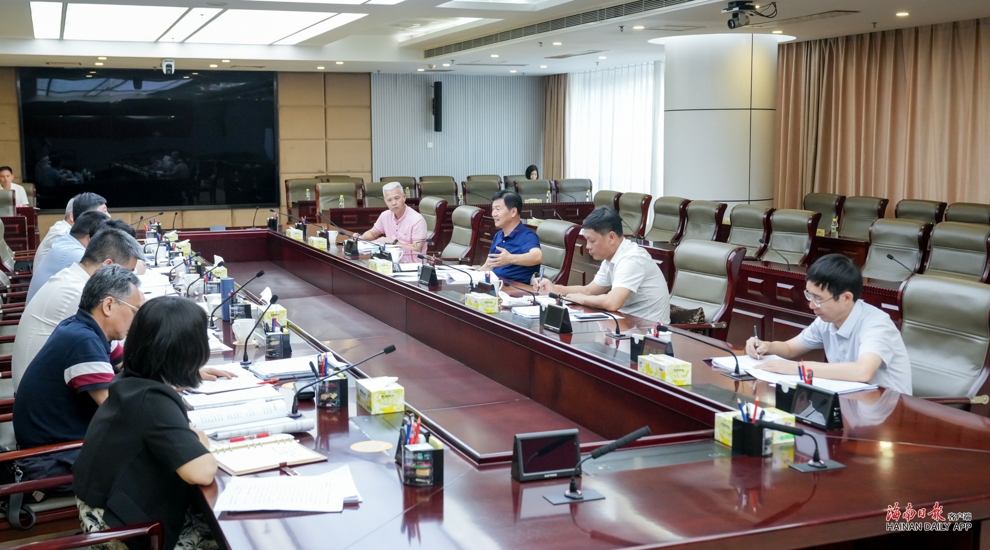 省政府召开专题会议 研究海南省“十五五”规划编制有关工作（海南十四五规划编制工作方案）
