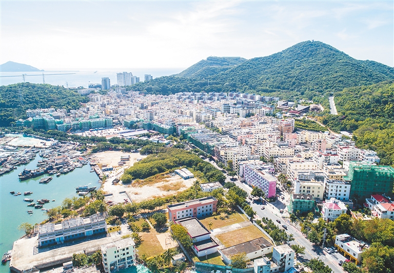 三亚南边海渔村:人间好光景 市井新风情（三亚南边海渔村最新规划）