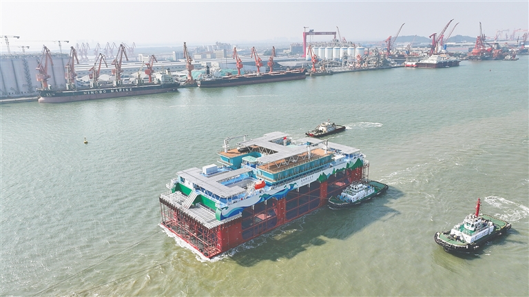 海南第3座深远海智能养殖旅游平台近日将抵乐东