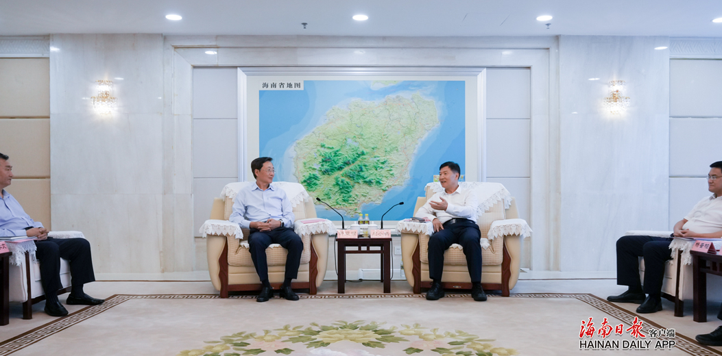 刘小明会见中国船东互保协会、北京银行客人